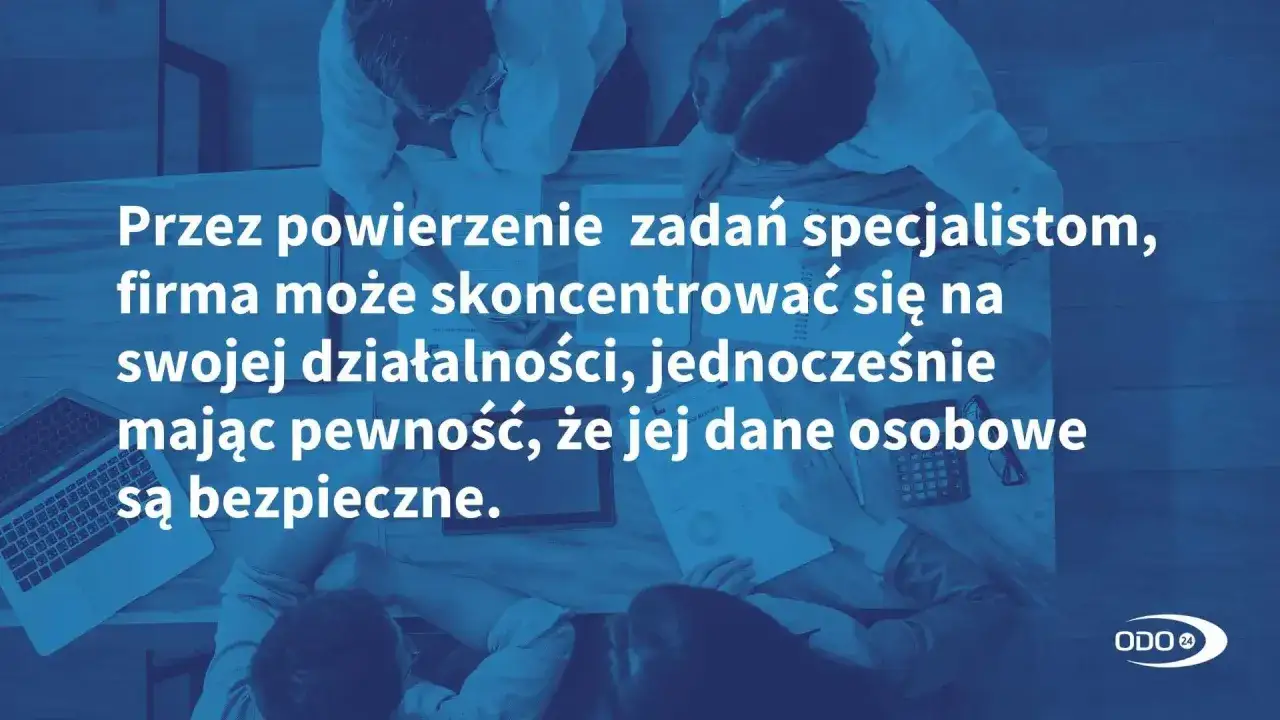Outsourcing co to? Firma powierza zadania specjalistom, by skupić się na swojej działalności, mając pewność bezpieczeństwa danych.